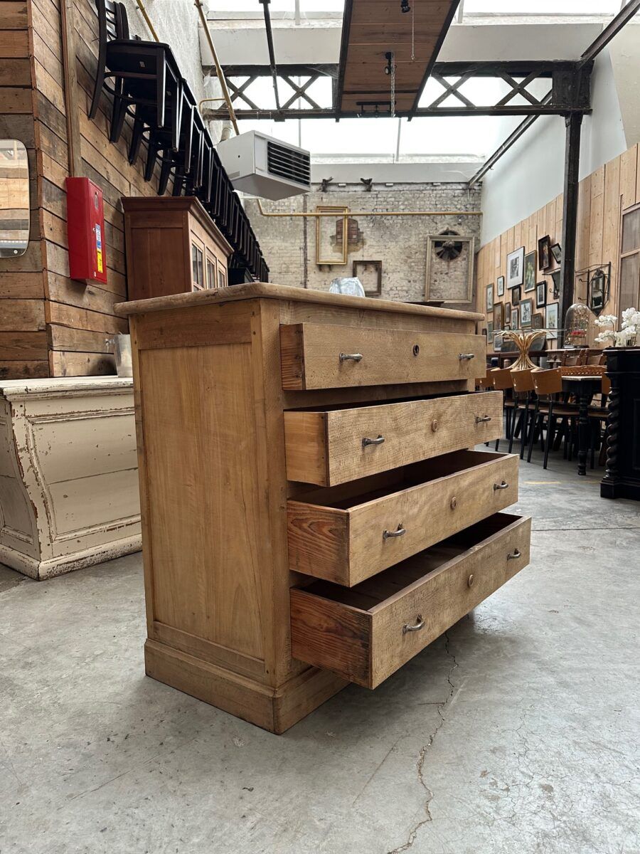 Beech commode, late 19th century