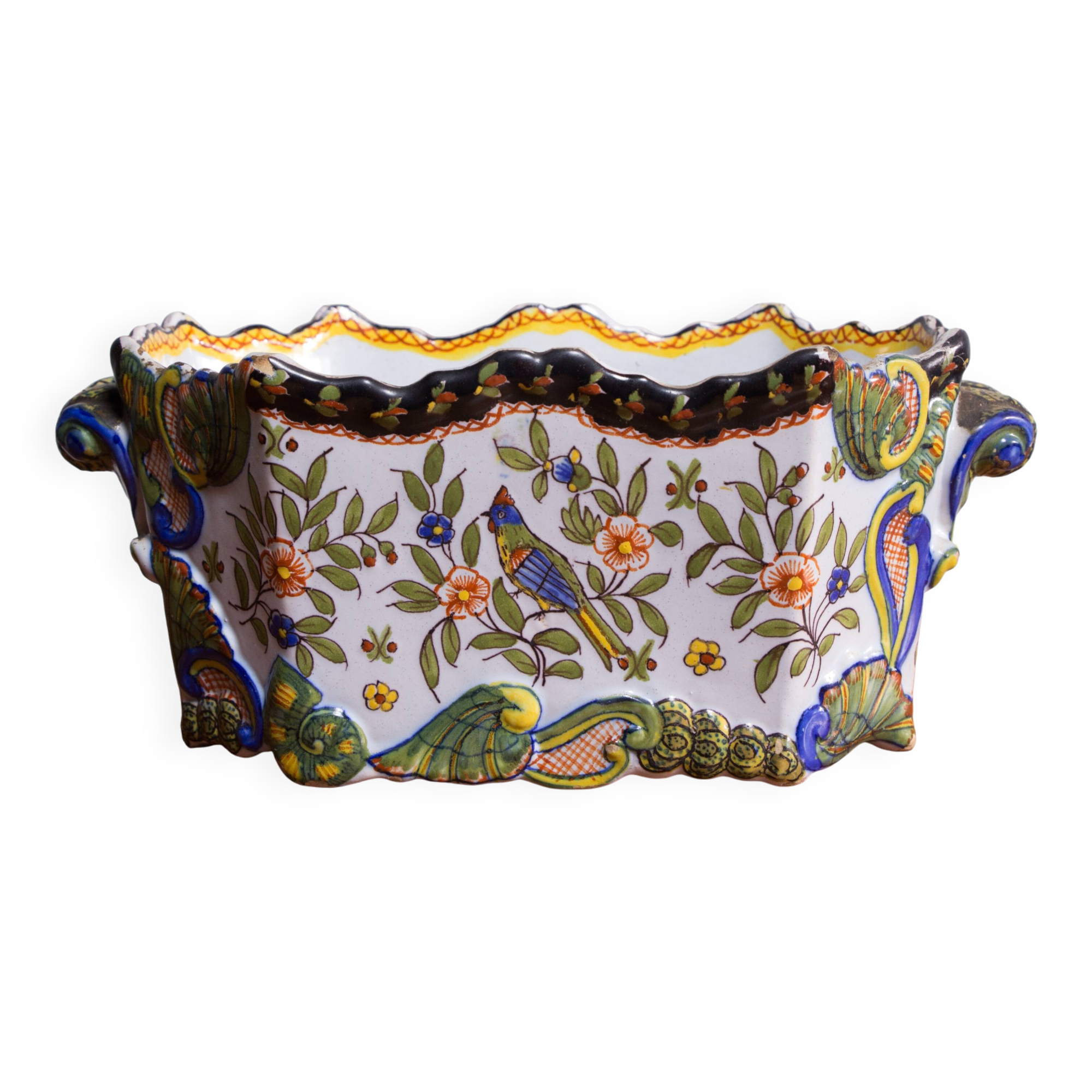 Cache pot earthenware