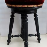 Napoleon III piano stool