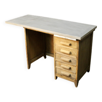 Mid-20th century oak desk for teenager