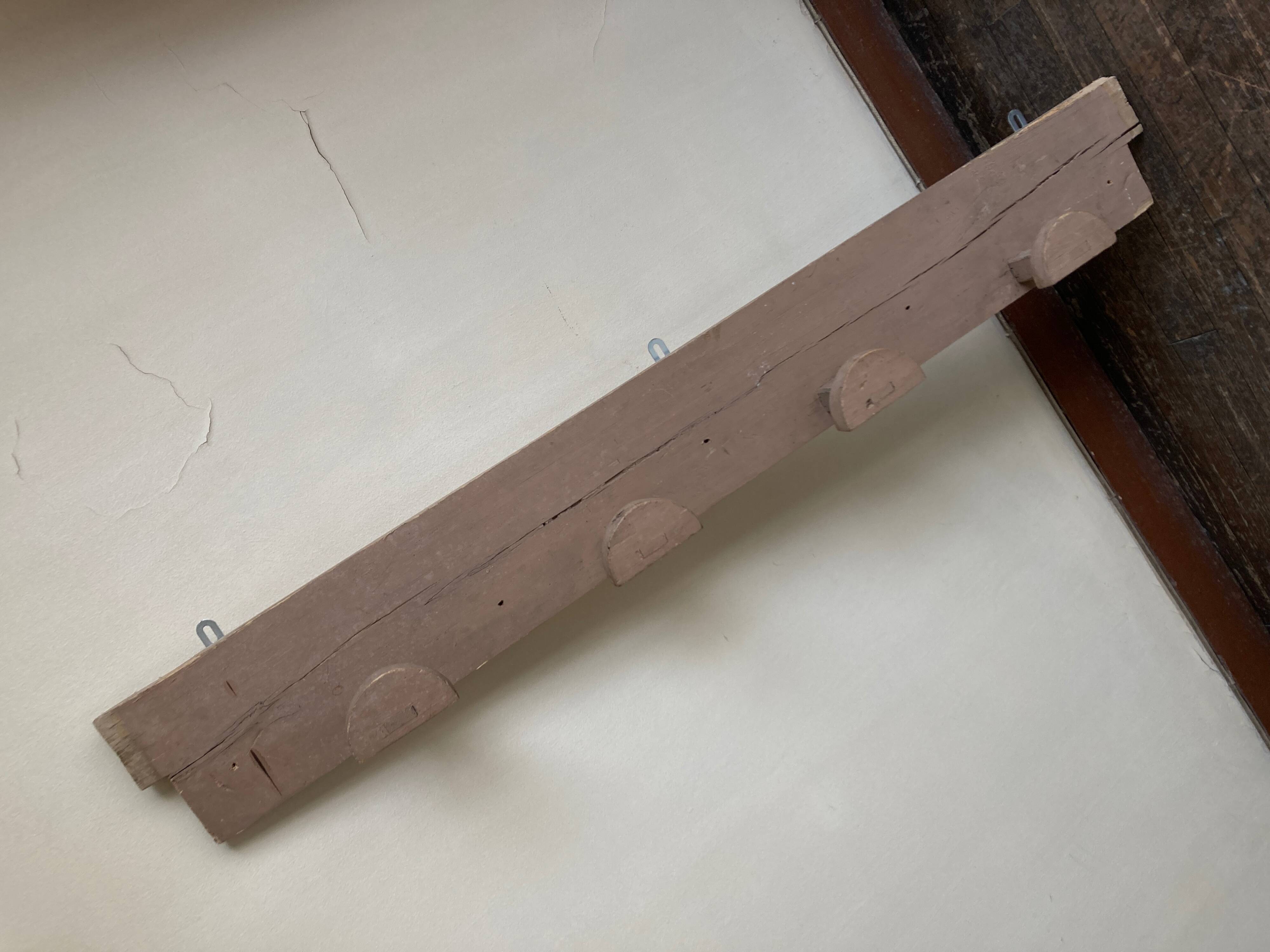 Hudson farm hook folk art original patina 135cm