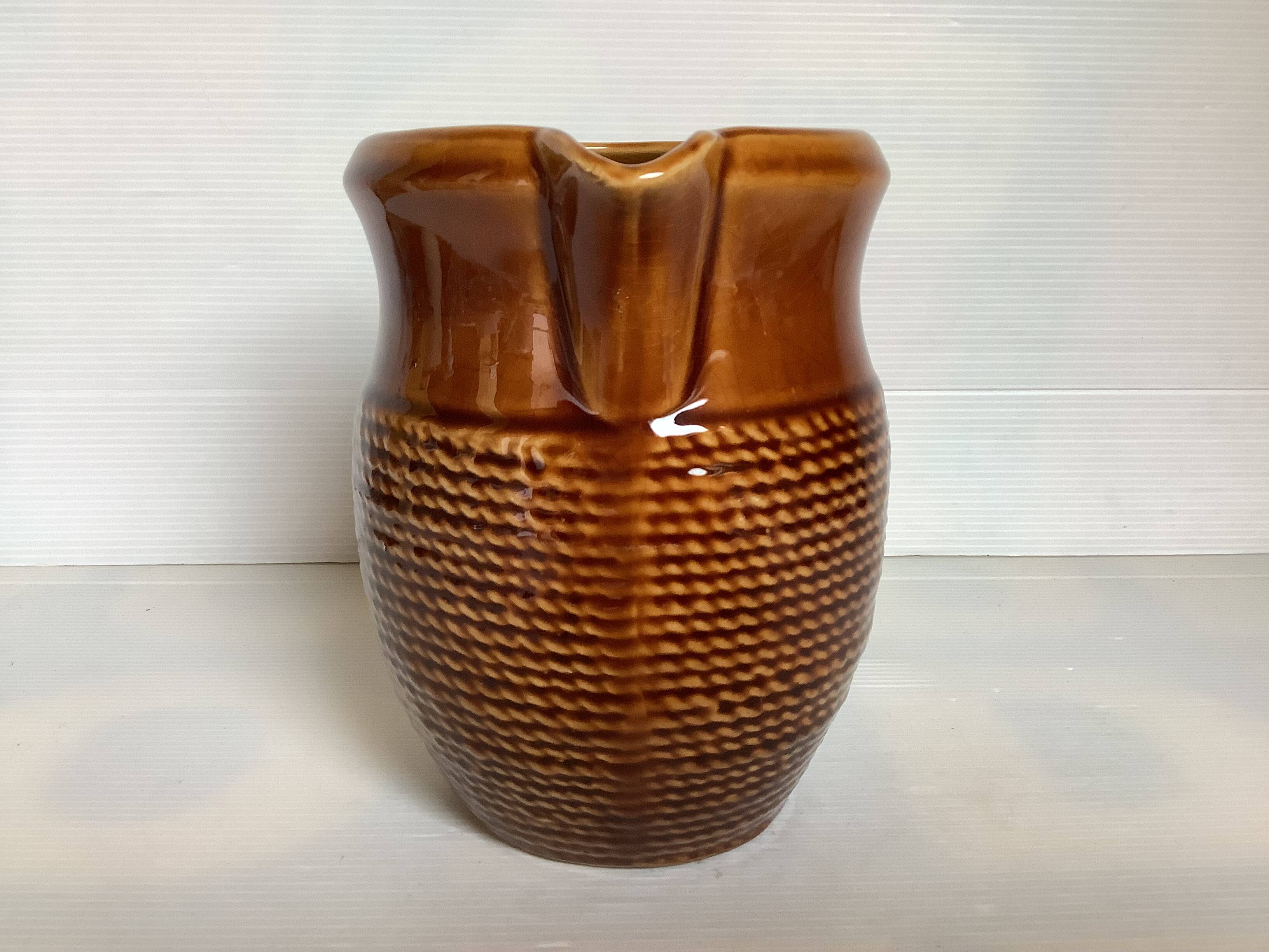 Sarreguemines slip rope pitcher