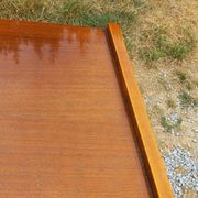 Vintage walnut varnished chest of drawers with 4 drawers from the 1960s.