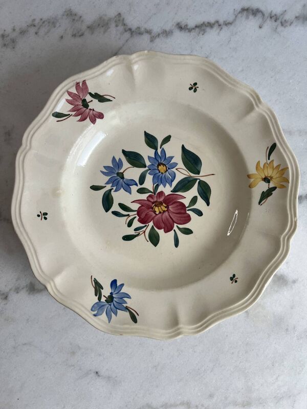 Lot 11 assiettes creuses Sarreguemines et Digoin