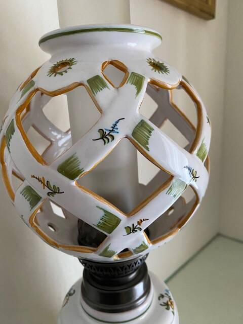 Moustier faience lamp