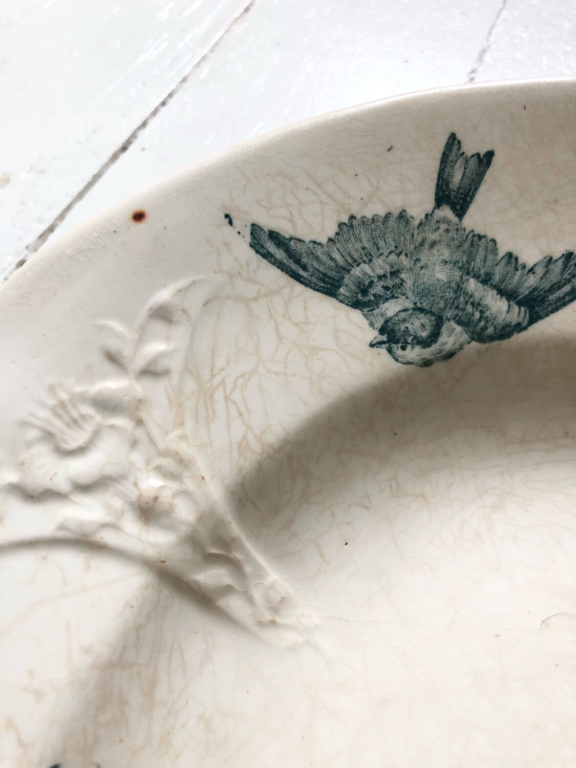 Flat oval iron earth bird and butterfly