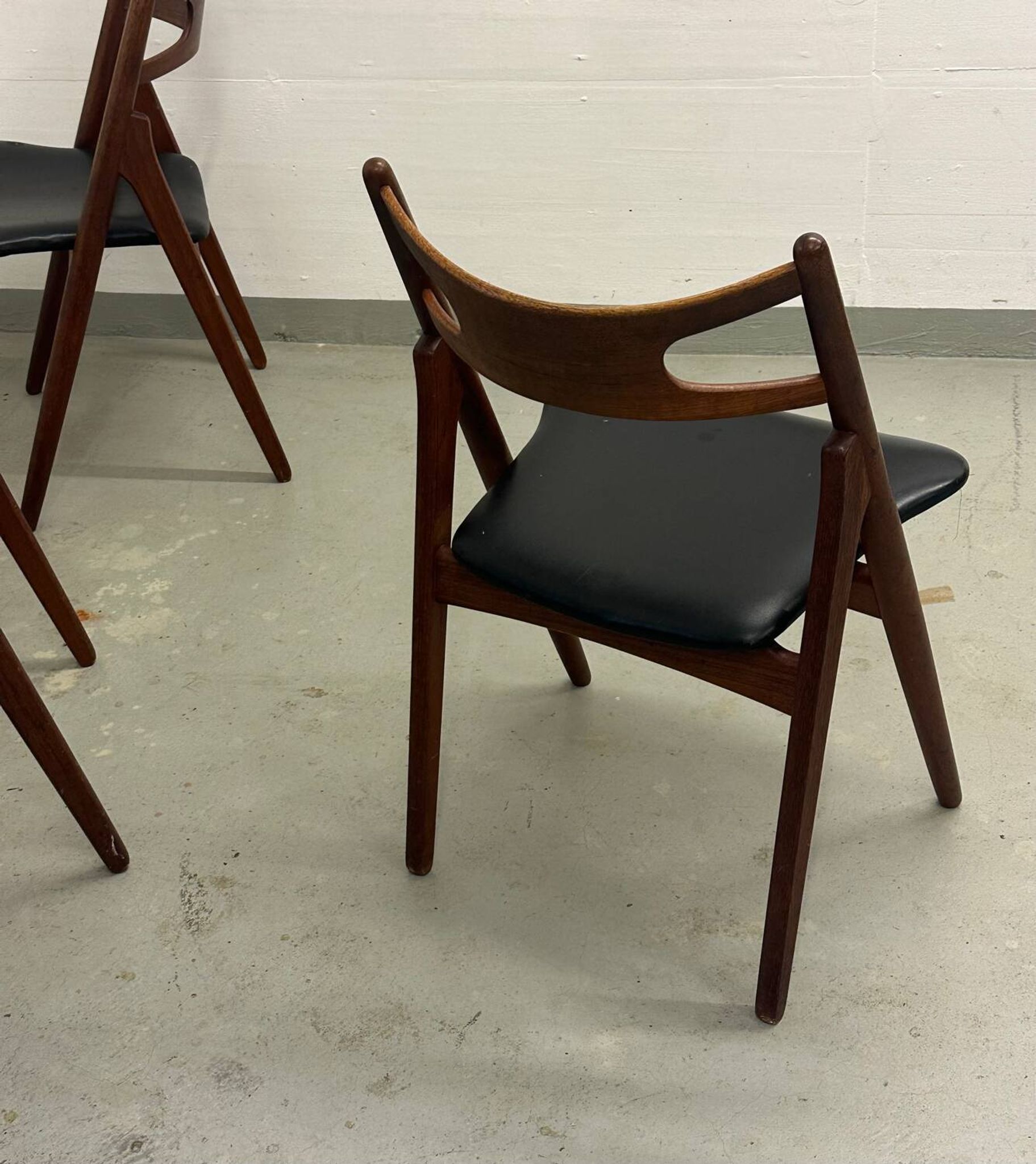 4x Teak Dining Chairs Hans J. Wegner CH29 Sawbuck