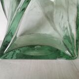 Vase design verre torsadé