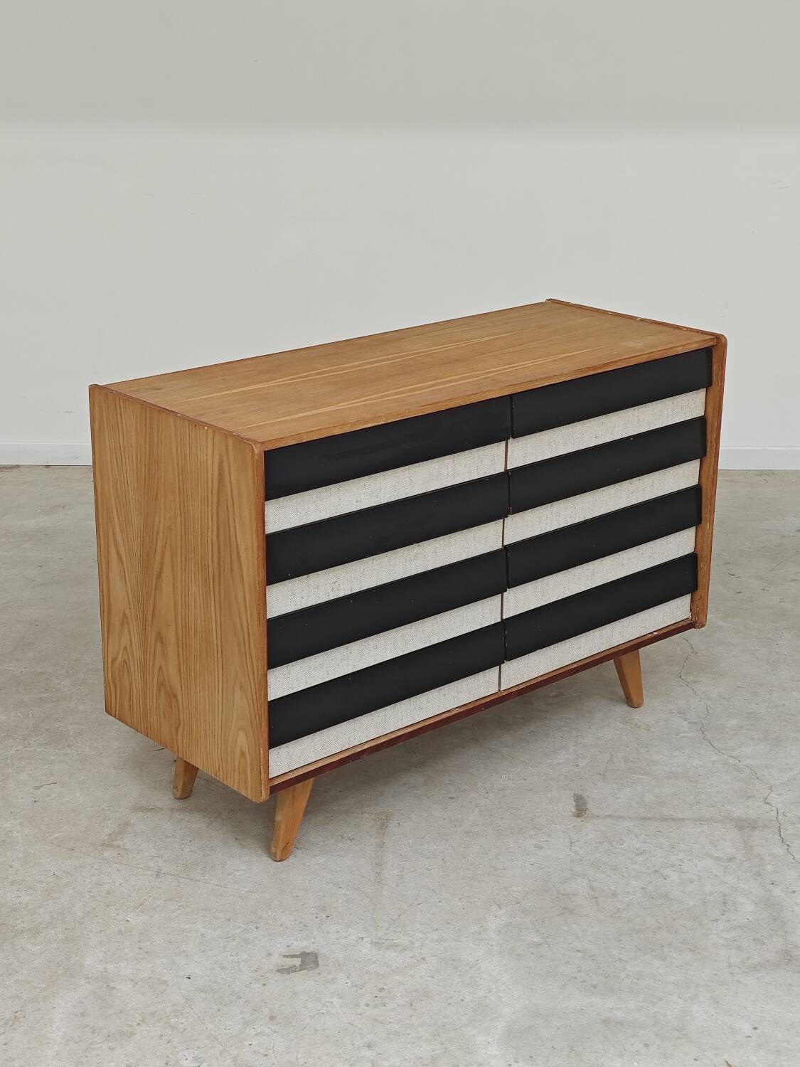 Wooden commode U 453 black and white by Jiri Jiroutek for Intérier Praha