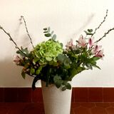 Bernardaud's "foam" vase in Limoges porcelain