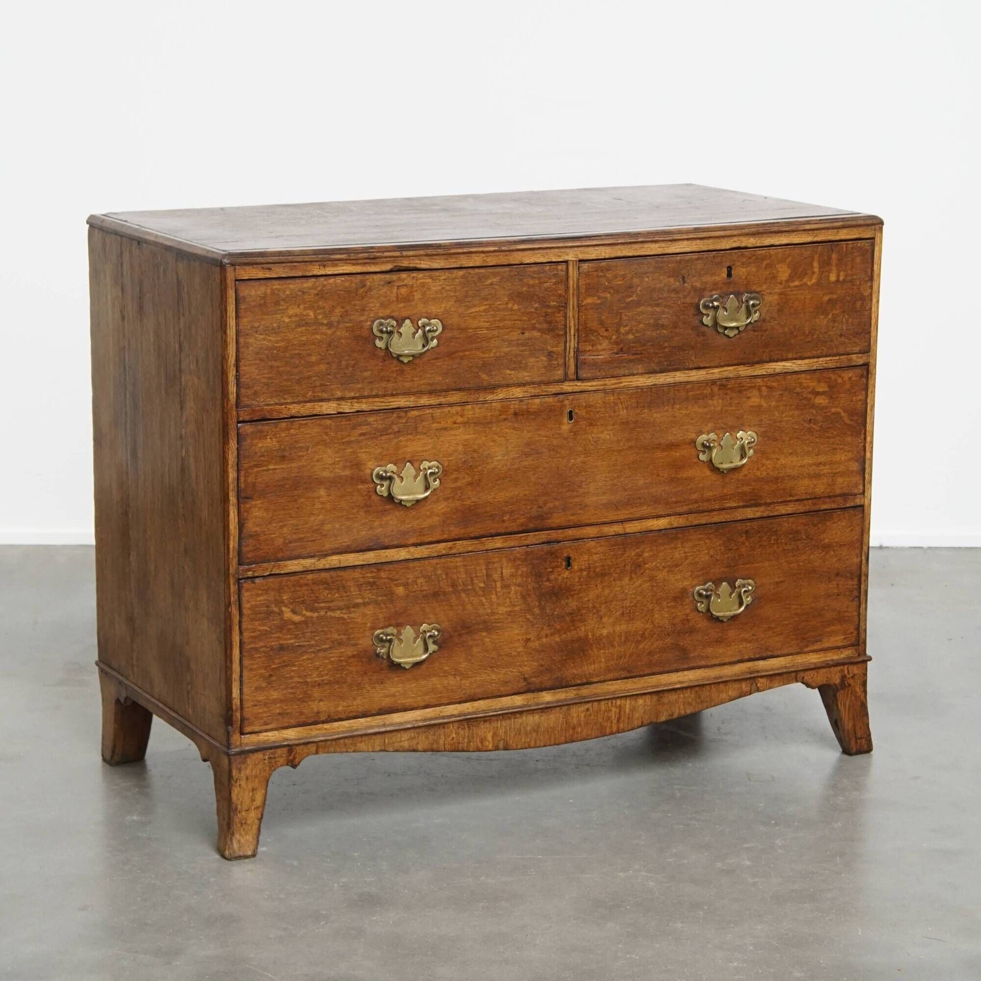 Antique Early 19th-Century English Oak Chest of Drawers/Commode