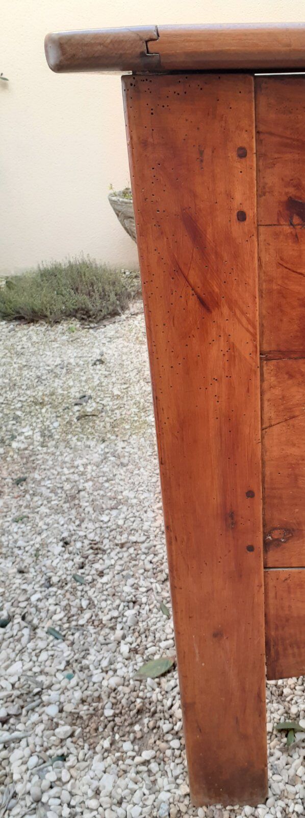 Maie walnut early 20th century