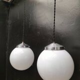 Opaline ball suspensions