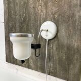 White adjustable wall lamp aka electric.