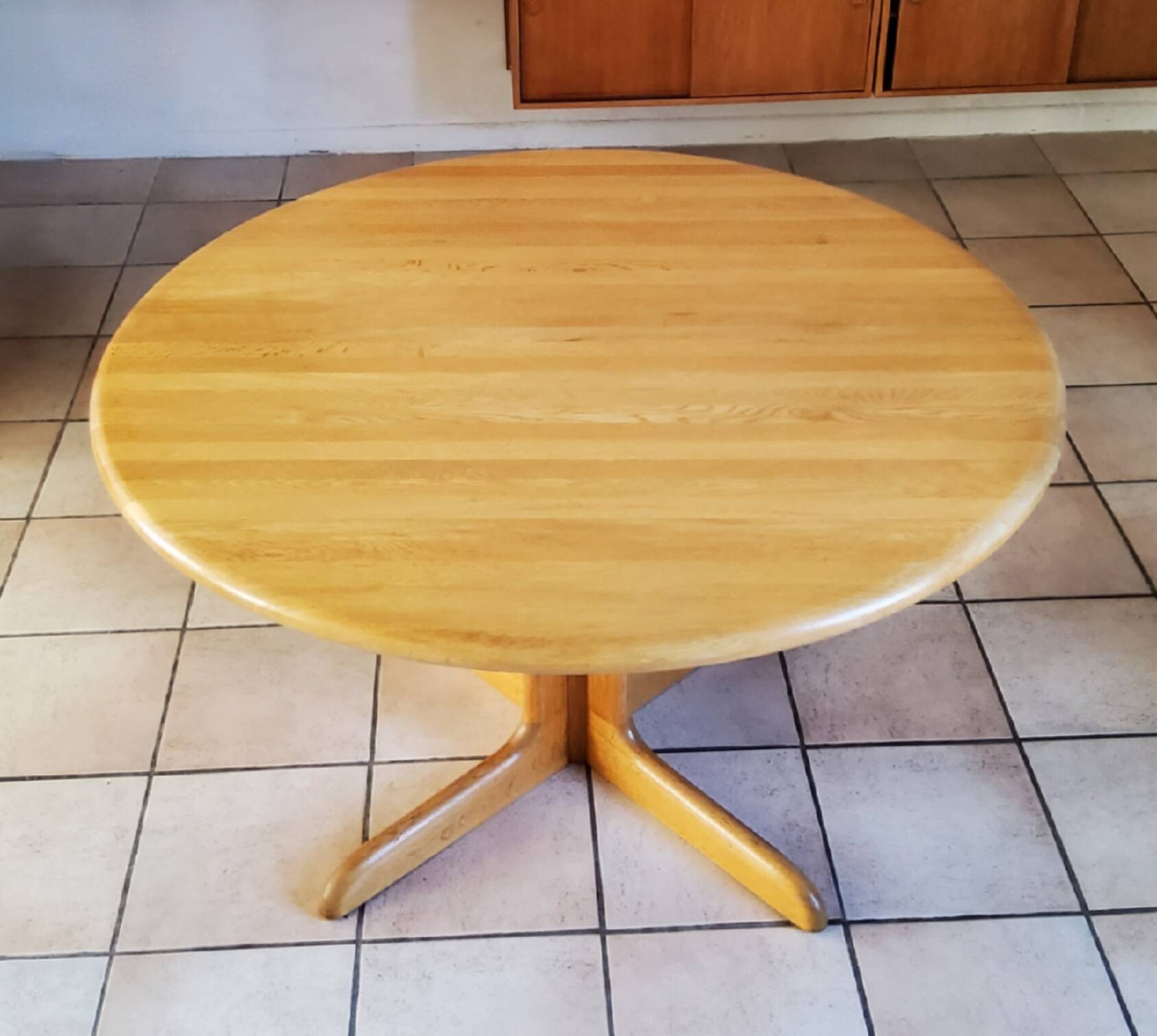 Moller dining room table and chair - 1960