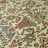 1960s carpet, 185 x 195