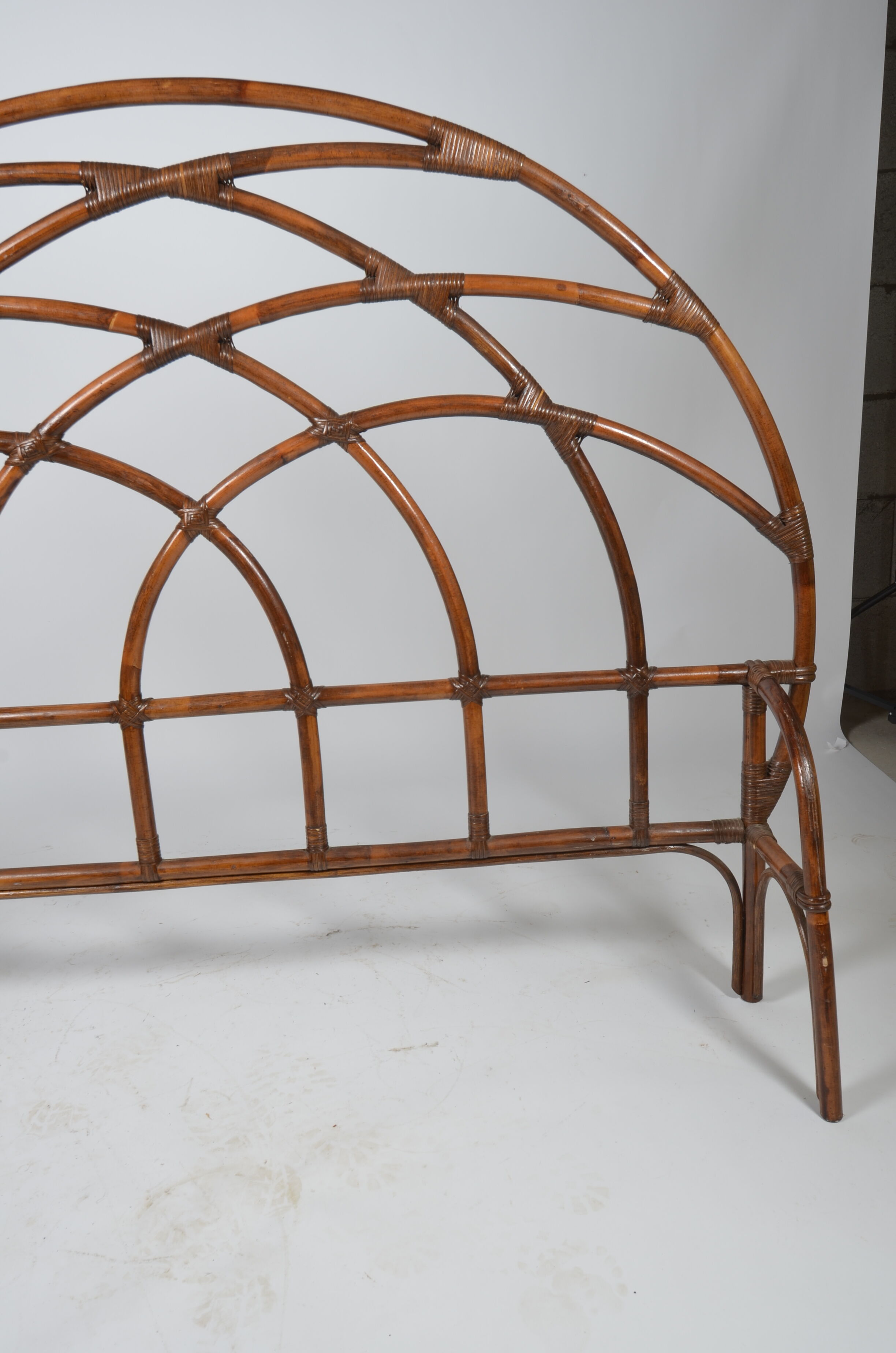 Rattan headboard 2 places