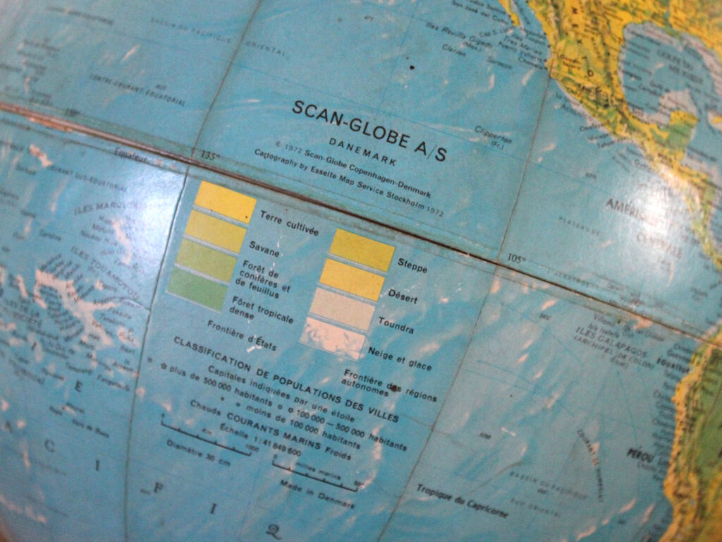 Globe Earth scan-globe a/s Denmark 1972