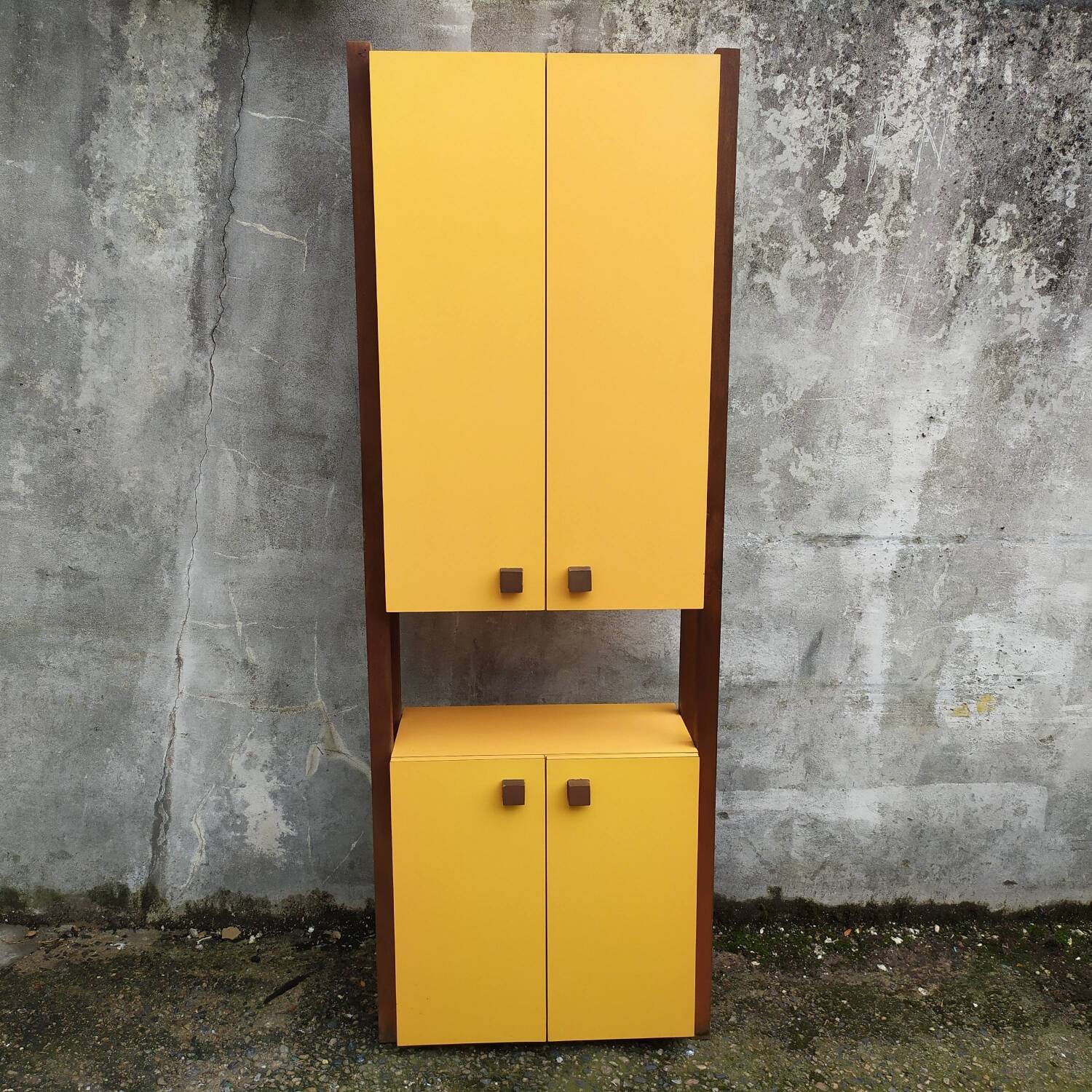 Vintage bathroom furniture