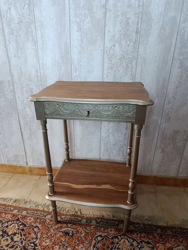 Travailleuse couture/ Meuble d'appoint doré