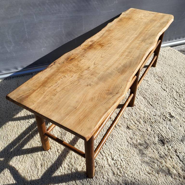 Farmhouse bench-table with a natural feel
