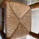 Chaise paille / bois dlg de Clarles Dudouyt