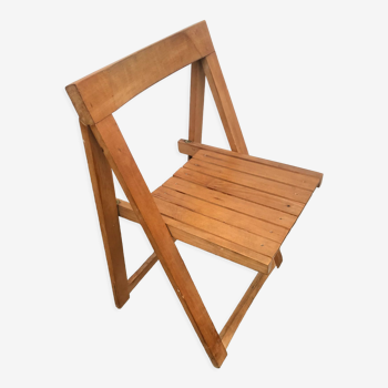 Folding chair