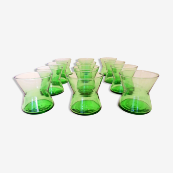 12 Art-Deco aperitif glasses in crystal and sea uraline