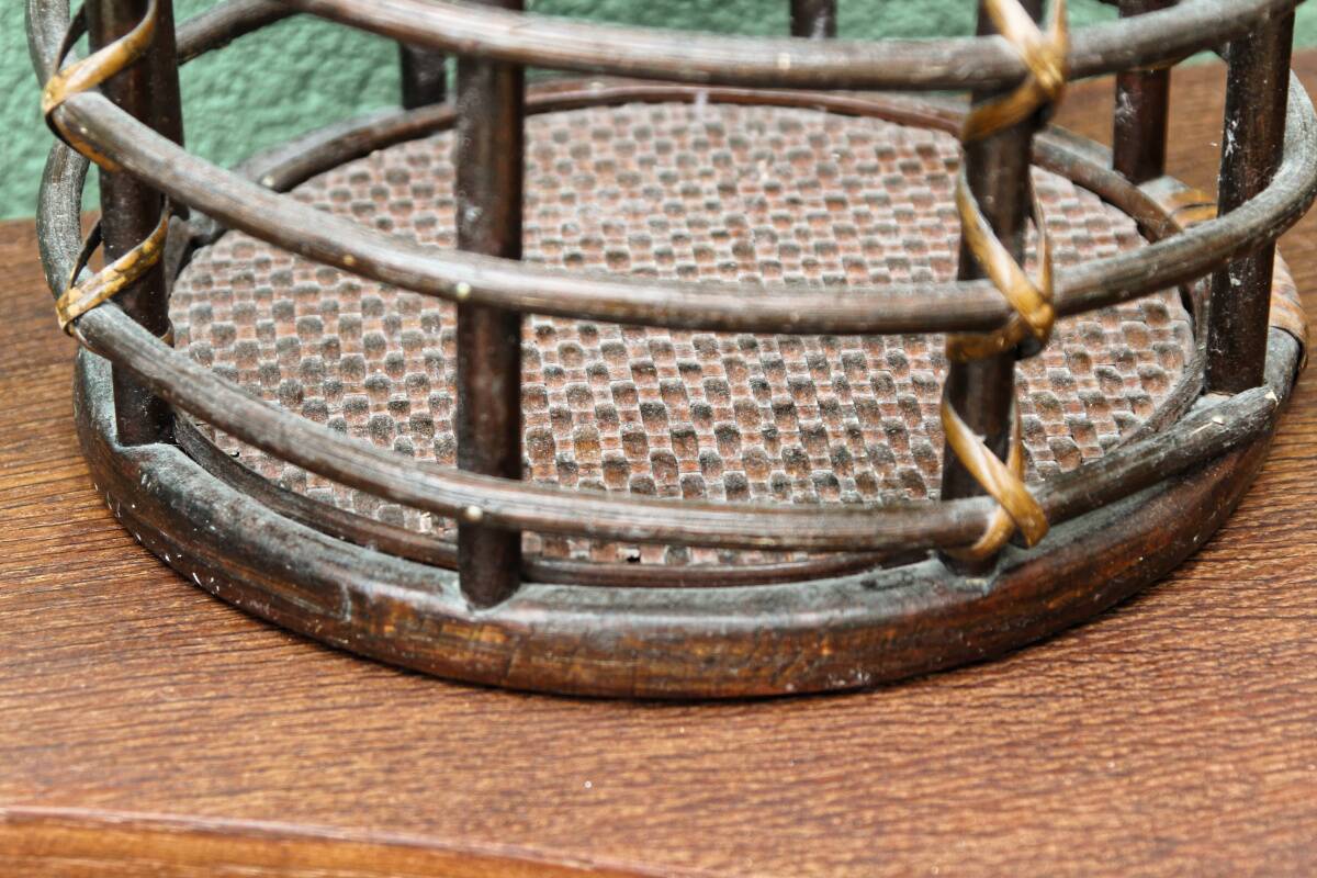 Rattan umbrella stand