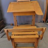 Evolving school desk