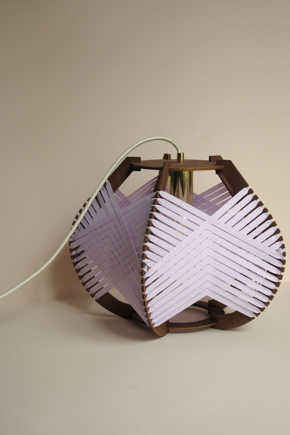 Woven lilac lamp to install