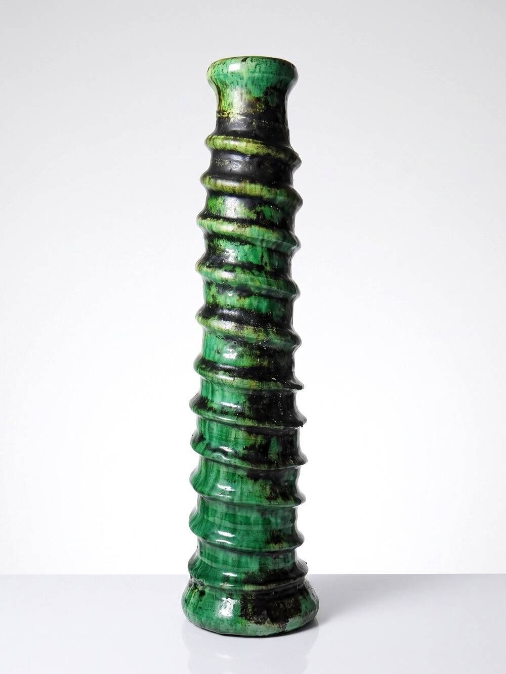 Large Tamegroute candlestick in green glazed terracotta, Morocco, 1960s-1970s.