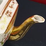Paris porcelain teapot