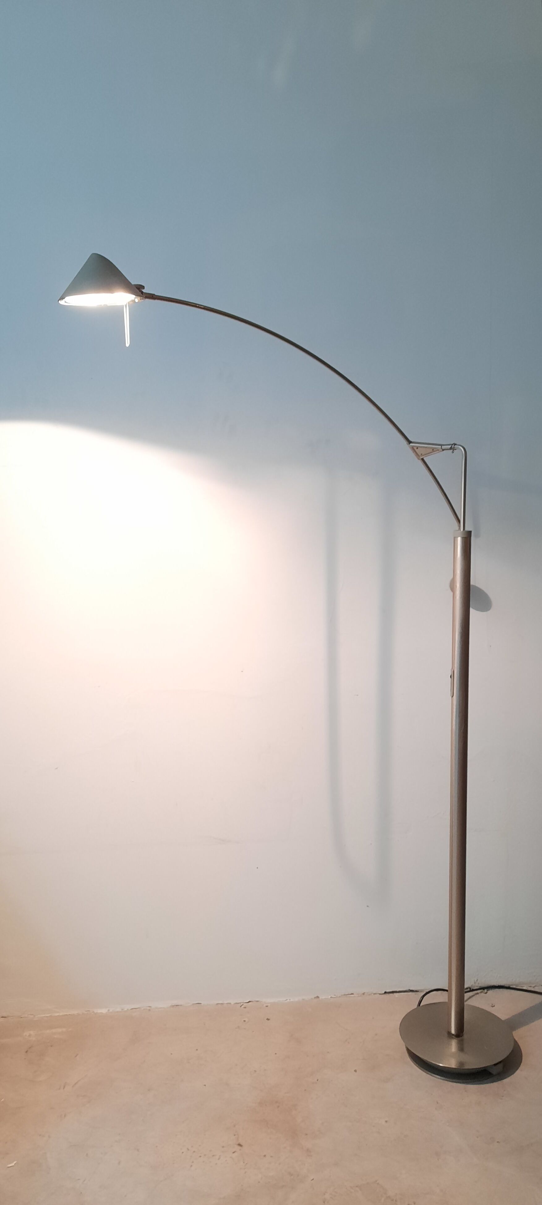 Artemide swing lamp by Carlo Forcolini model Nestore Lettura circa 1989
