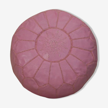 Moroccan pouf in pink leather