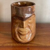 Face vase