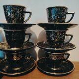 Set of 9 cups and their matching art deco teapot