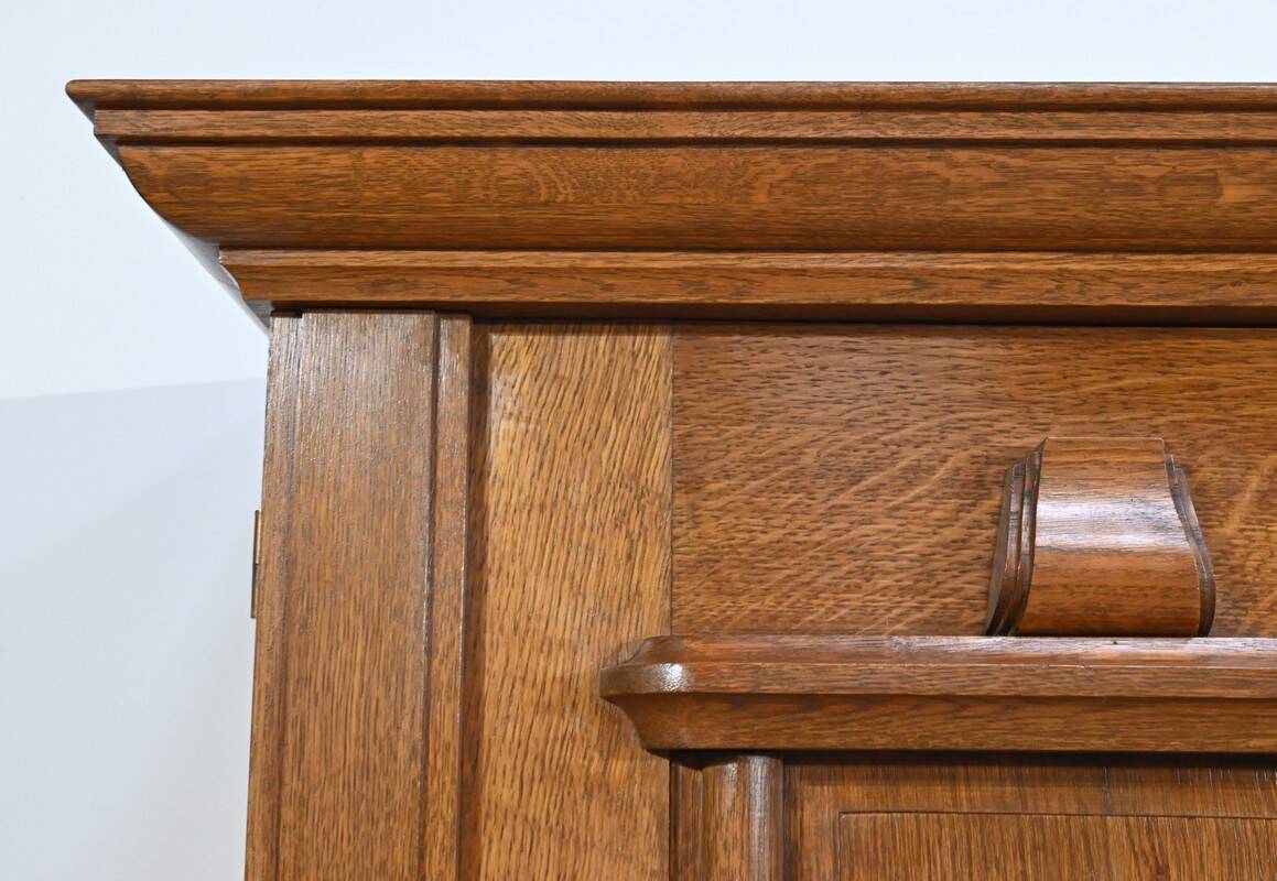 Oak bookcase, Art Deco period – 1940
