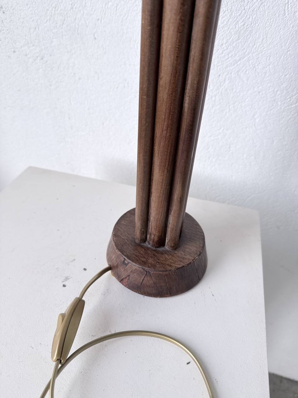 1940s Art Deco oak desk lamp