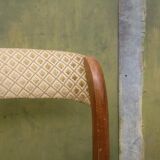 Baumann chairs