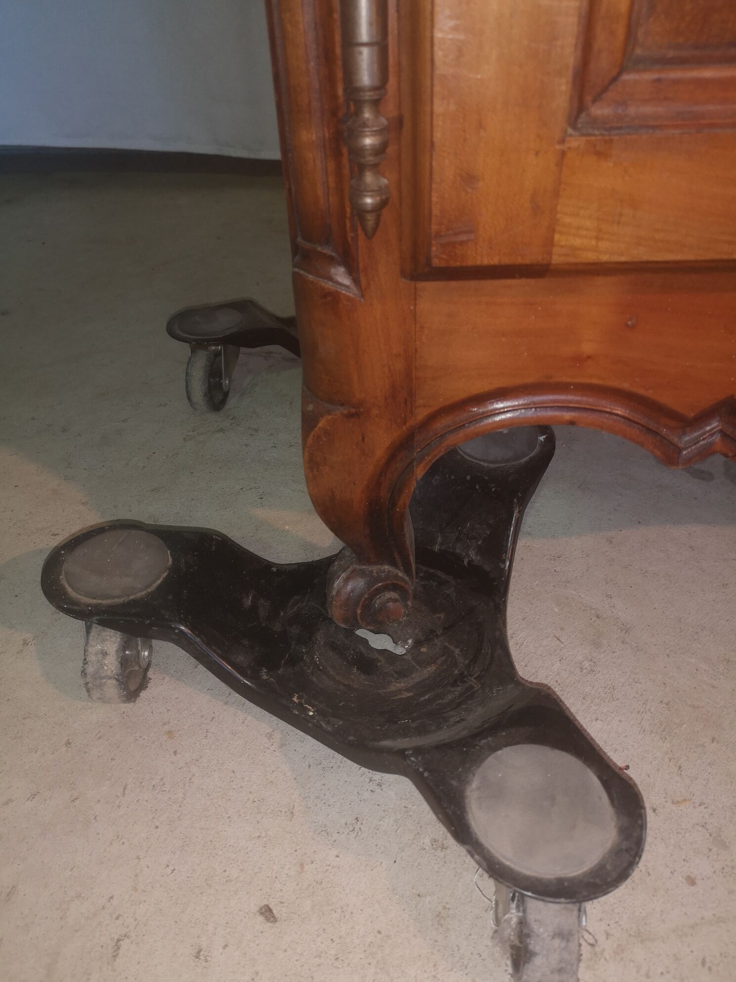 Louis XV style bookcase