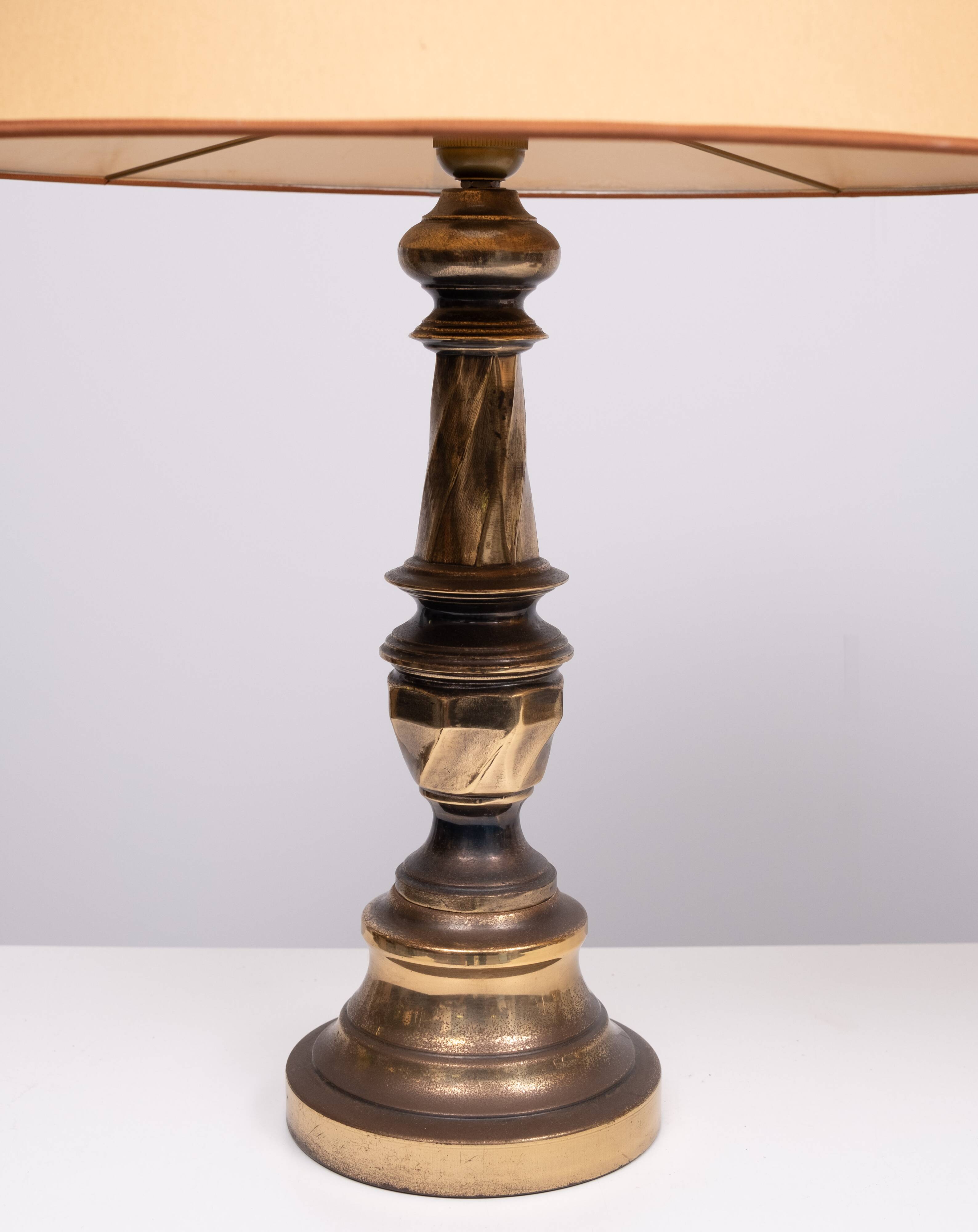 Hollywood Regency Classic Brass Table lamps 1970s France