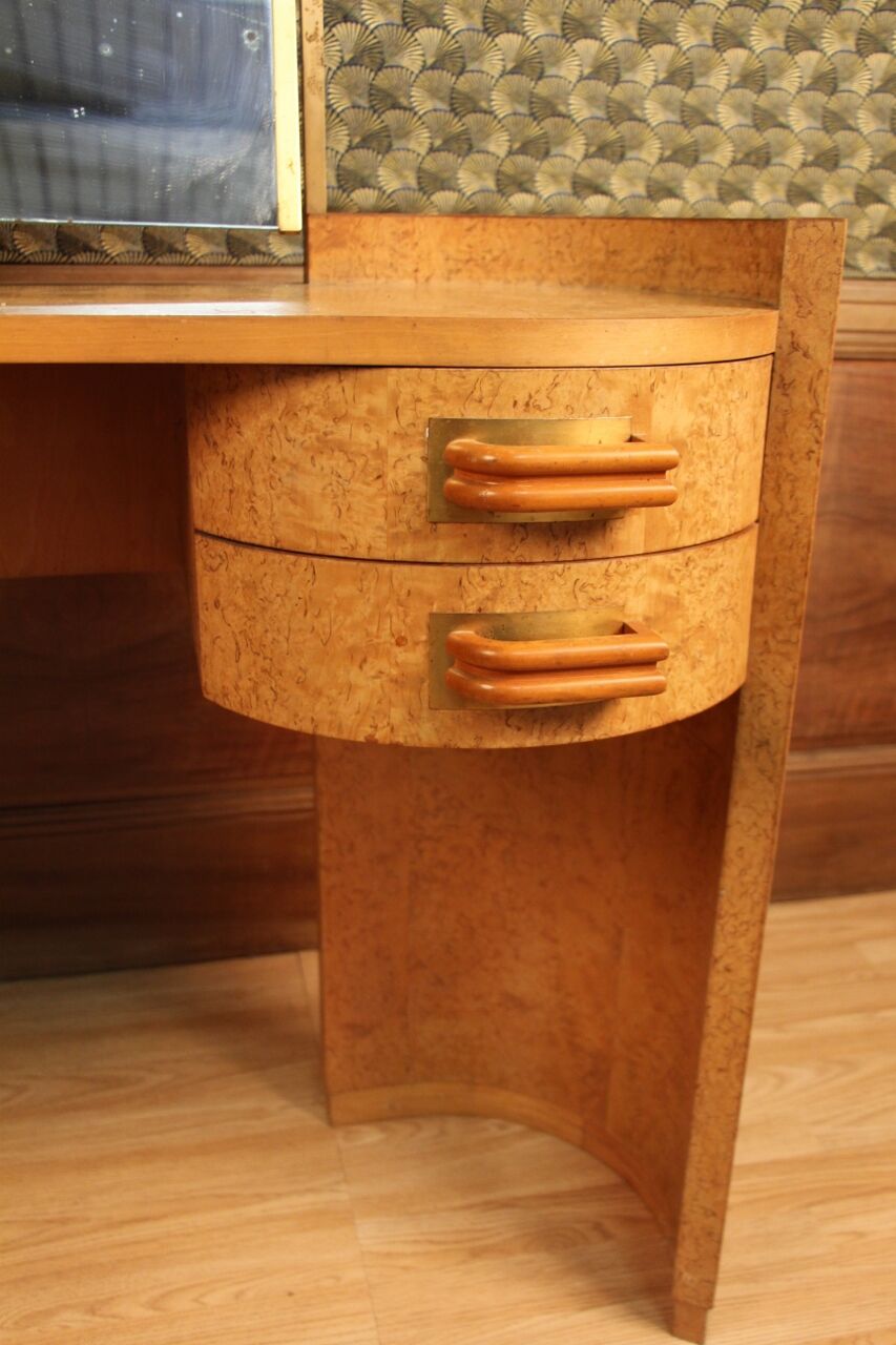 Art deco period speckled maple dressing table
