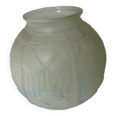 Vase boule en verre moule presse époque art déco
