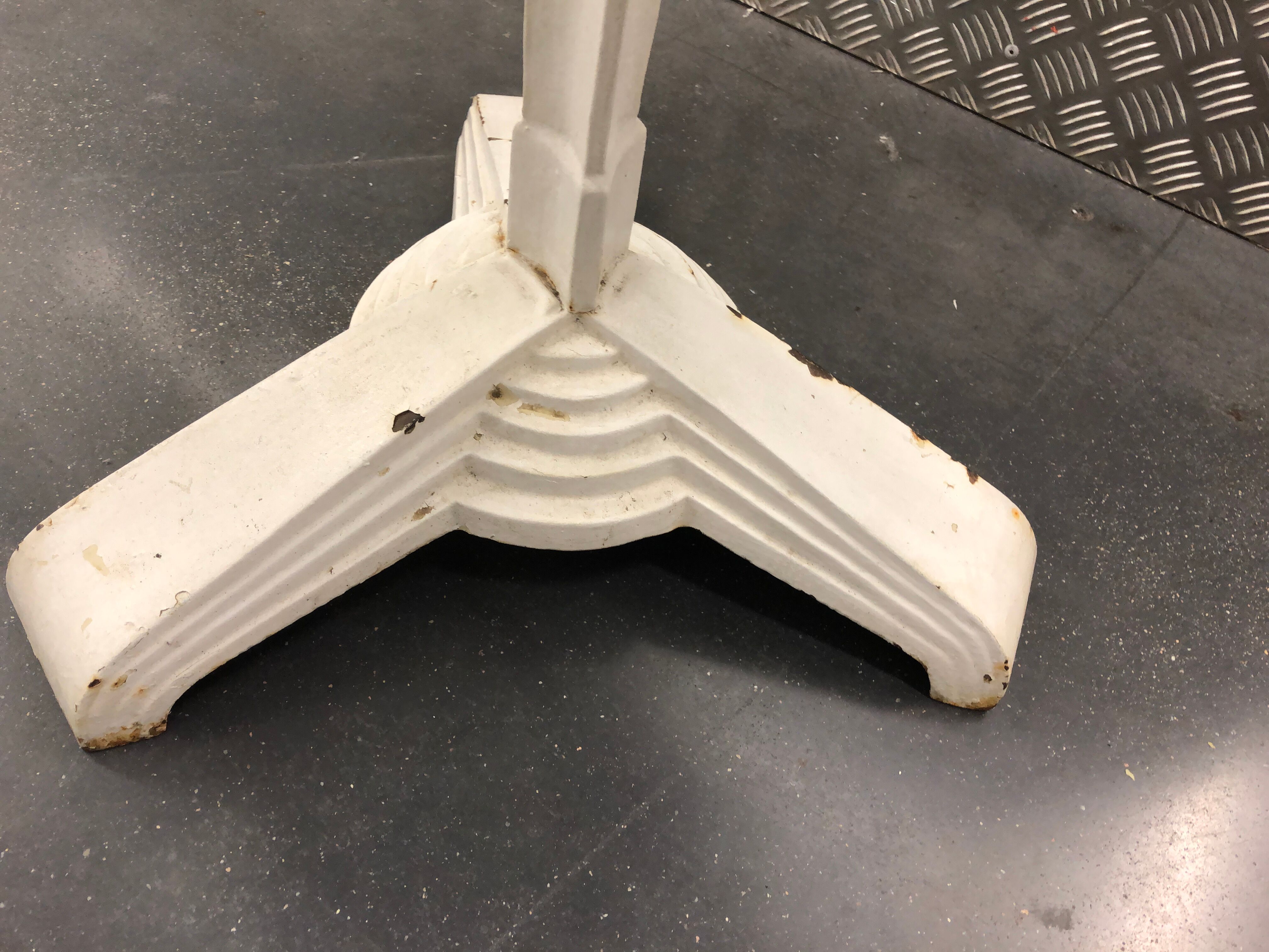 Art Deco cast garden table and porcelain shard tray