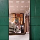 Beveled mirror to put down