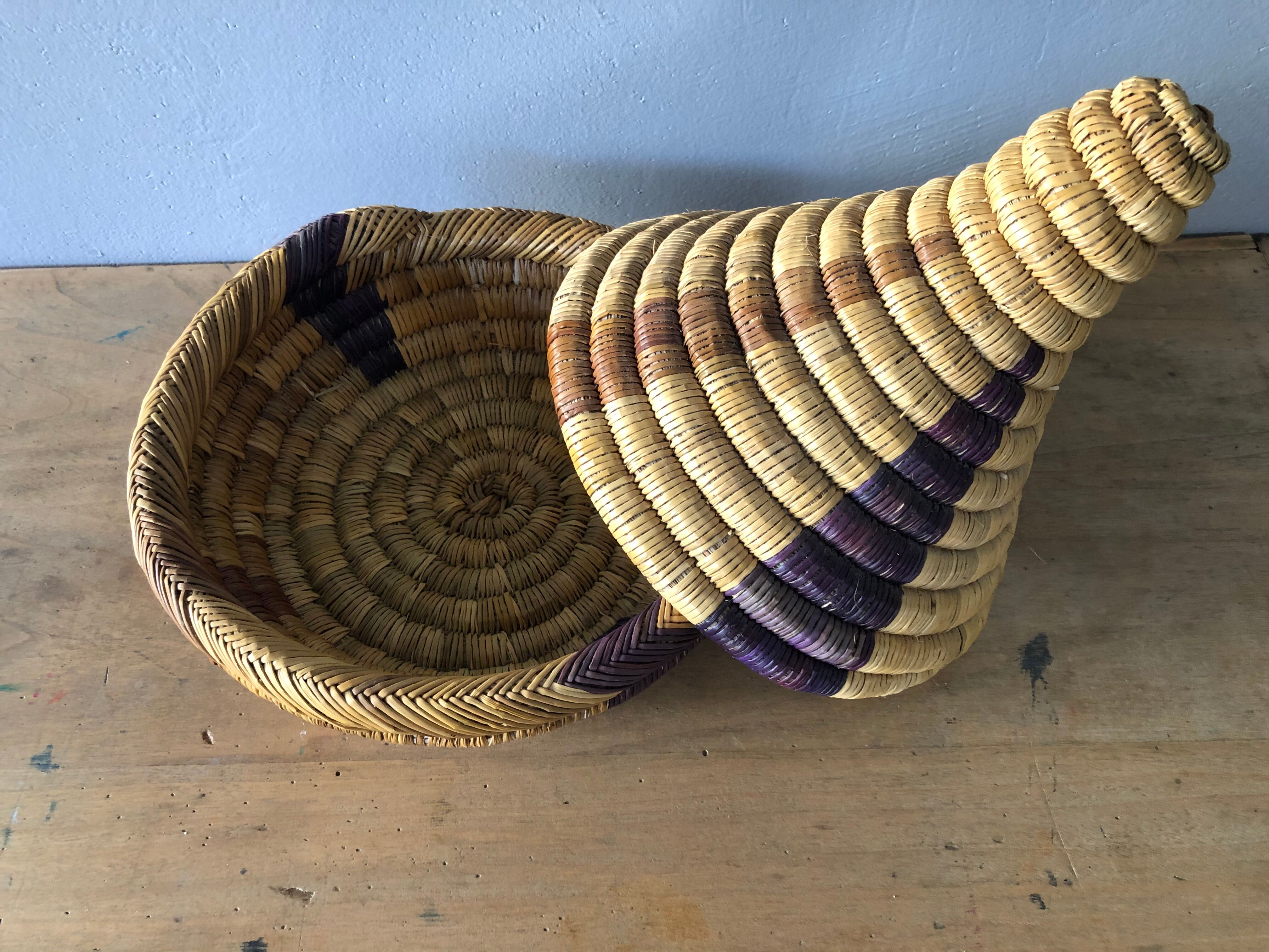 Woven wicker basket