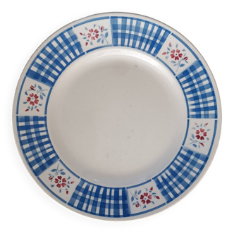Round Lunéville dish