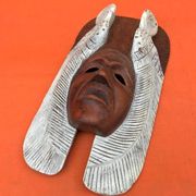Masque à suspendre   Bois sculpté