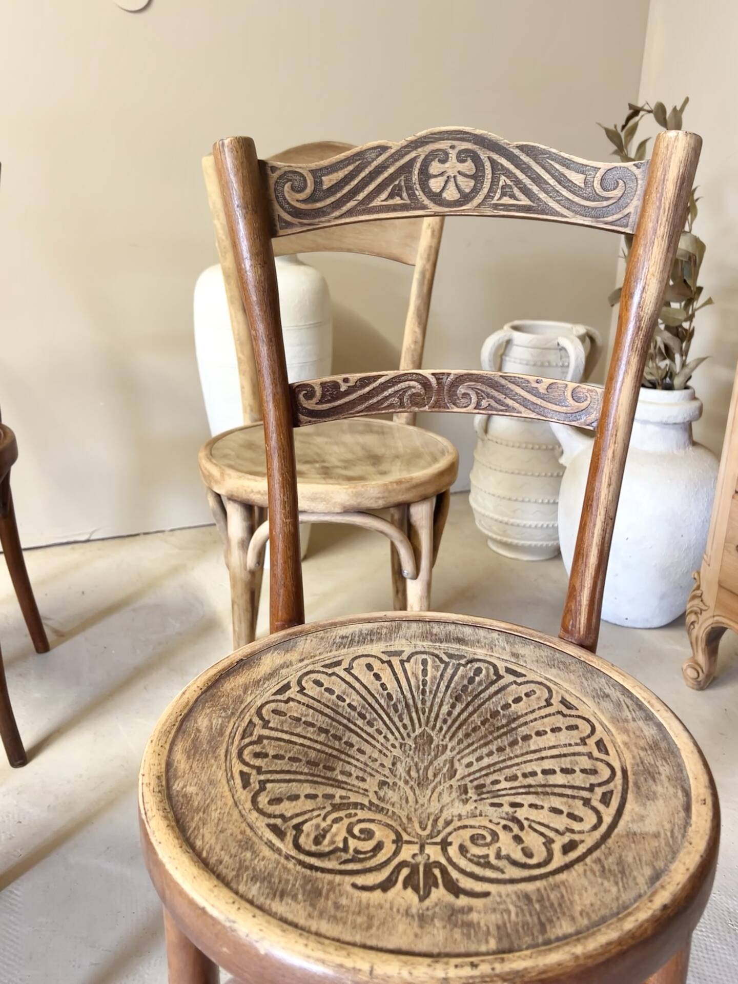 Set of 4 J&J Kohn and Thonet chairs